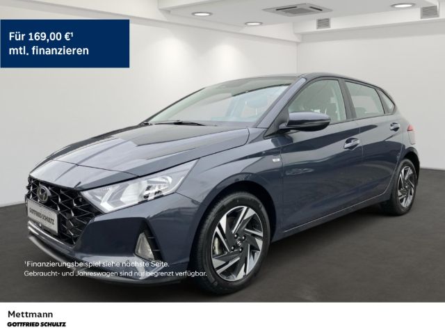 i20