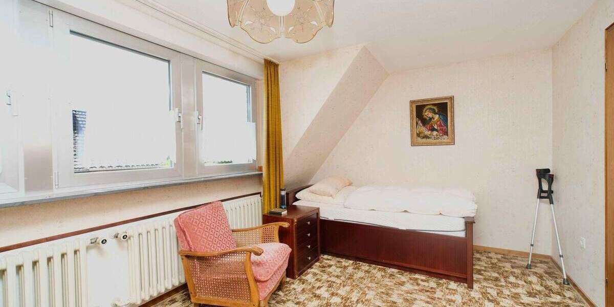 Doppelhaushälfte Neuss Reuschenberg - 5 Zimmer, 160 m&sup2;, 590.000&euro; | Angebot:23482208