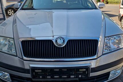 Skoda Octavia 331.894 km 1.699 &euro; Leverkusen 51381