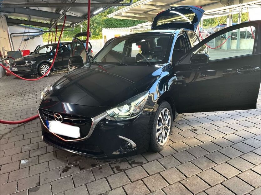 Mazda 2 89.000 km 11.000 € Odenthal 51519