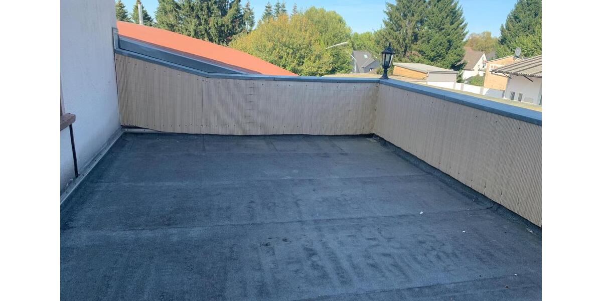 Etagenwohnung Solingen Mitte - 5 Zimmer, 113 m&sup2;, 1.100&euro; | Angebot:25815763