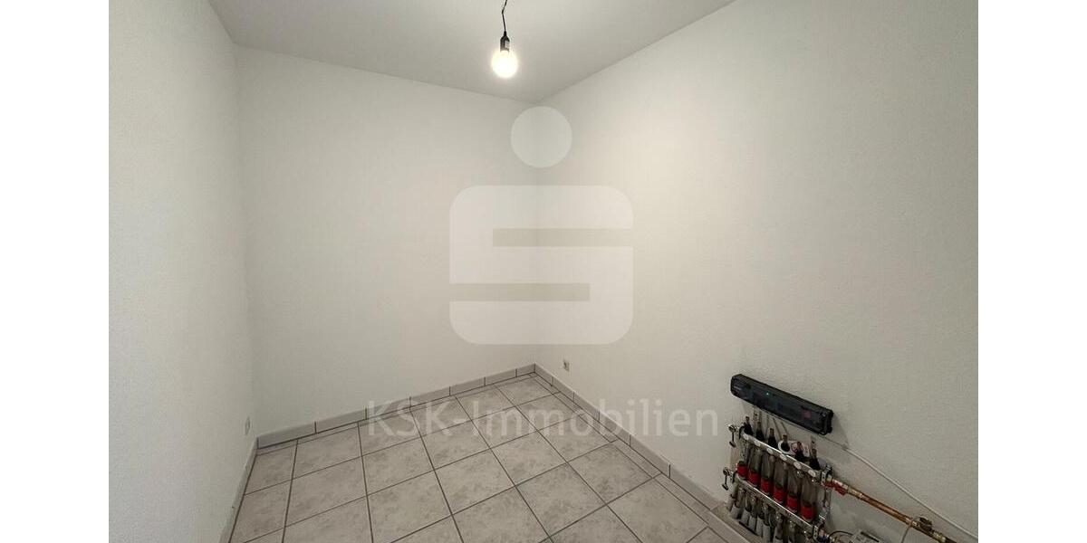 Etagenwohnung Bergisch Gladbach - 2 Zimmer, 61 m&sup2;, 810&euro; | Angebot:24721410
