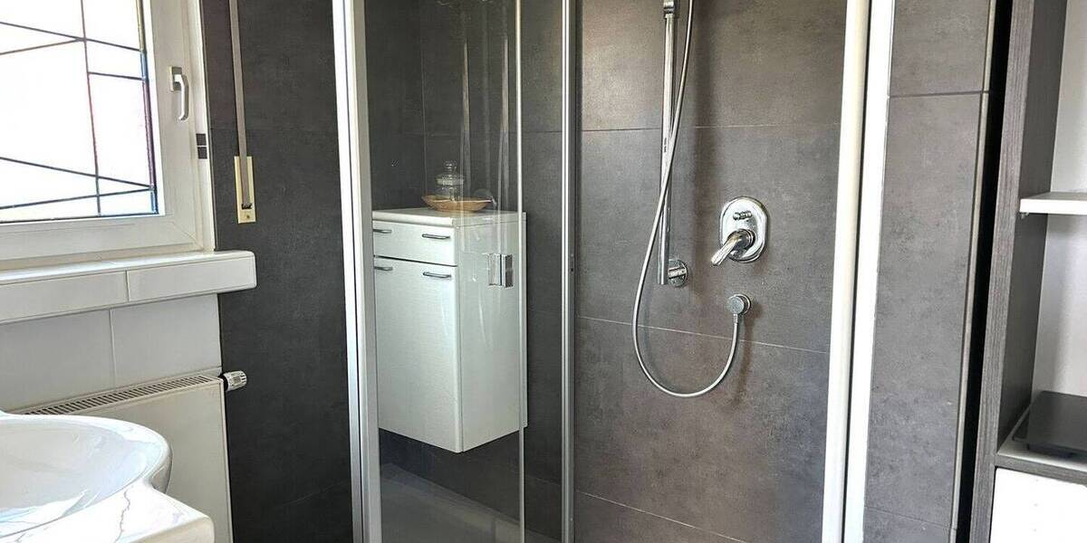 Einfamilienhaus Solingen Wald - 4 Zimmer, 96 m&sup2;, 469.000&euro; | Angebot:23948404