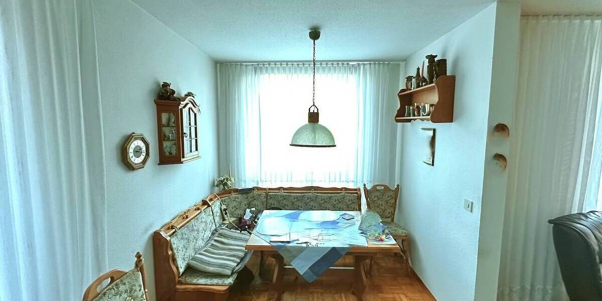 Etagenwohnung Köln Niehl - 2 Zimmer, 72 m&sup2;, 279.000&euro; | Angebot:26672409