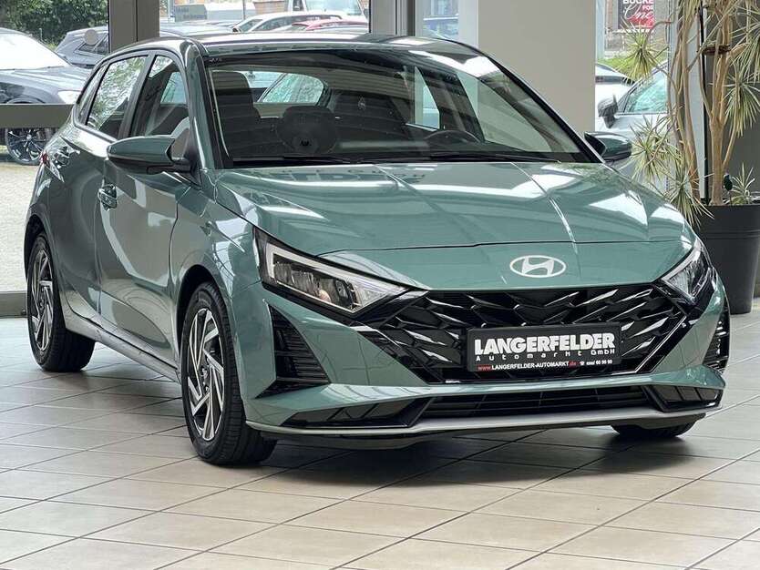 Hyundai i20 13.418 km 17.690 € Wuppertal 42389