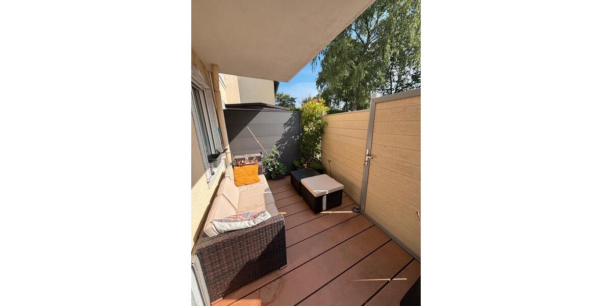 Erdgeschoßwohnung Solingen Ohligs - 2 Zimmer, 65 m&sup2;, 1.100&euro; | Angebot:26090528