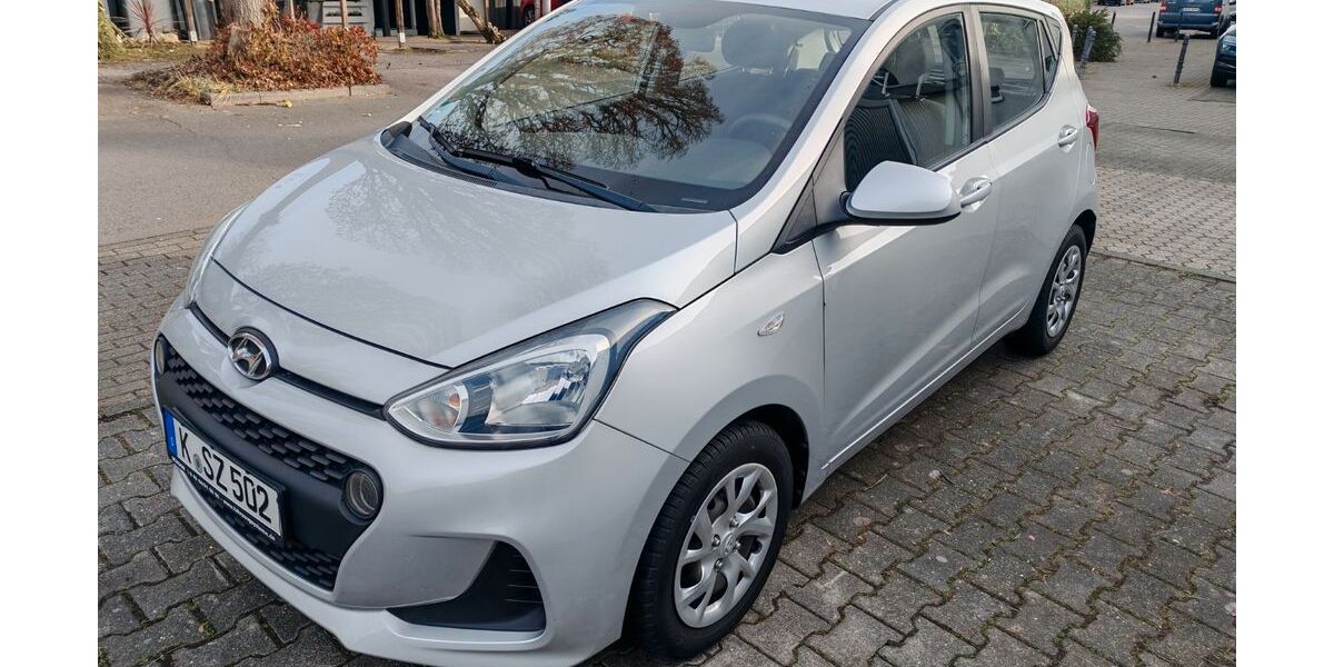 Hyundai i10 105.400 km 7.250 &euro; Köln 50739