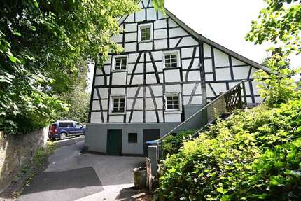Haus Solingen Central - 5 Zimmer, 124 m&sup2;, 169.000&euro; | Angebot:21921673