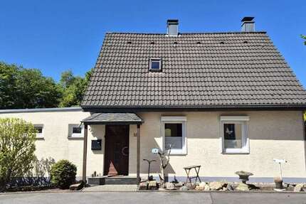 Haus Solingen Ohligs - 6 Zimmer, 120 m&sup2;, 359.000&euro; | Angebot:26567911