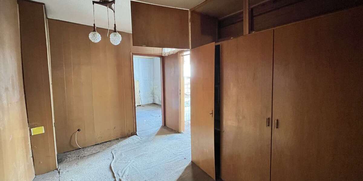 Etagenwohnung Düsseldorf Oberbilk - 1 Zimmer, 38 m&sup2;, 119.000&euro; | Angebot:27671489