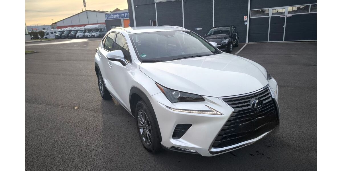 Lexus NX 300 70.000 km 29.999 &euro; Solingen 42653