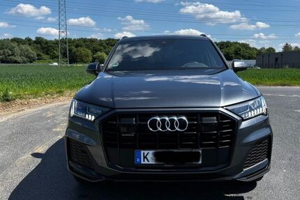 Audi Q7 115.000 km 49.600 &euro; Köln 51147