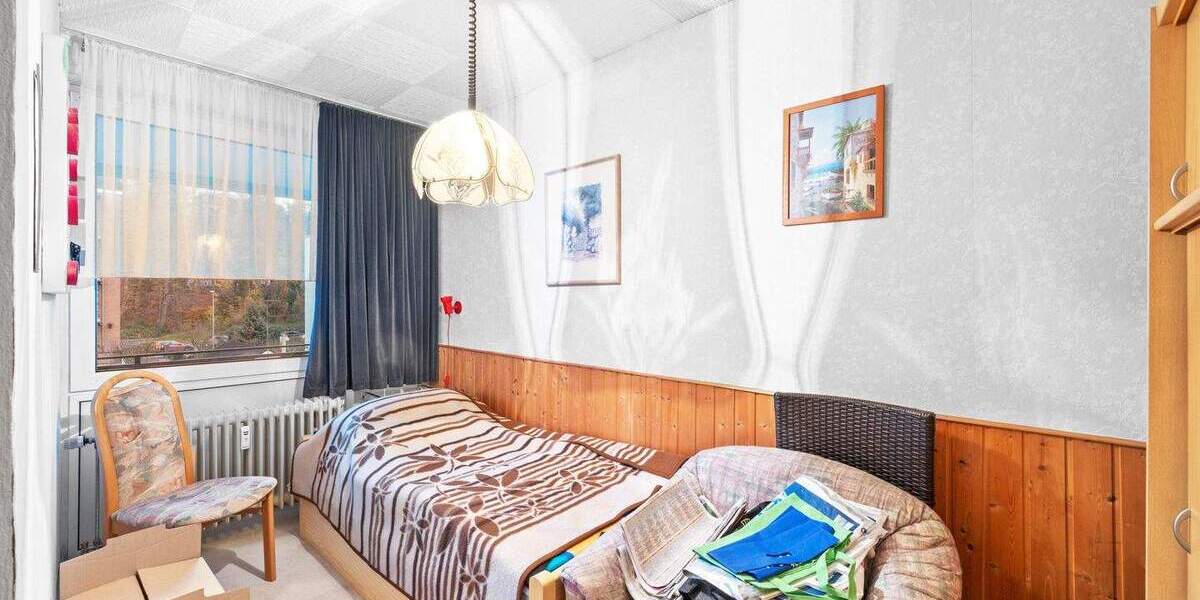 Etagenwohnung Düsseldorf Gerresheim - 4 Zimmer, 98 m&sup2;, 310.000&euro; | Angebot:25685672