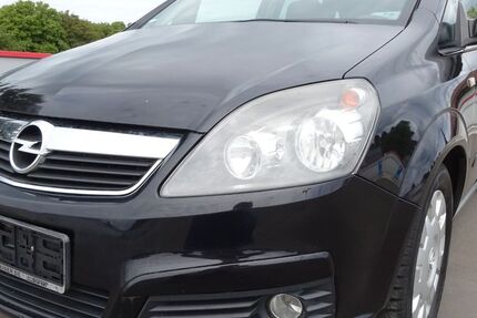 Opel Zafira 128.000 km 2.490 &euro; Solingen 42719
