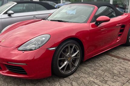 Porsche Boxster 23.367 km 54.718 € Dormagen 41540