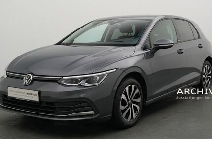 VW Golf 24.276 km 29.988 &euro; Leverkusen 51379