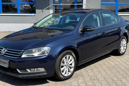VW Passat 107.326 km 9.600 &euro; Monheim am Rhein 40789