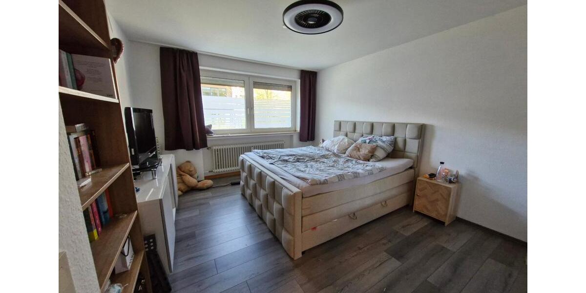 Erdgeschoßwohnung Neuss Erfttal - 3 Zimmer, 83 m&sup2;, 800&euro; | Angebot:26003669