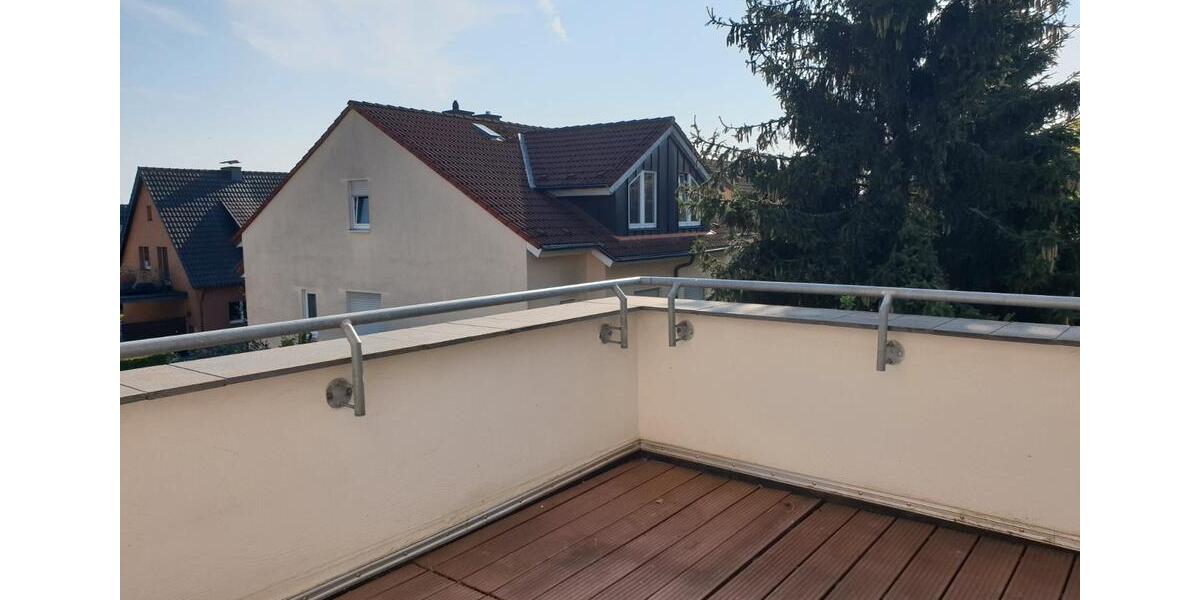 Dachgeschoßwohnung Langenfeld (Rheinland) - 3 Zimmer, 85 m&sup2;, 289.000&euro; | Angebot:27297517