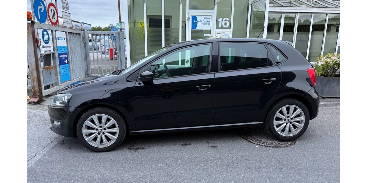 VW Polo 287.000 km 2.600 &euro; Köln 51103
