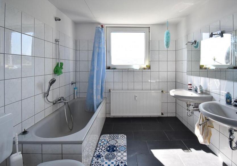 Vermietete 3-Zimmer-Wohnung mit Garage in Radevormwald-Dahlerau