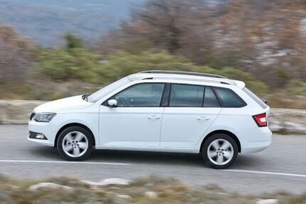 Skoda Fabia 83.237 km 9.700 &euro; Neuss 41468