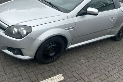 Opel Tigra 185.000 km 2.600 &euro; Pulheim 50259