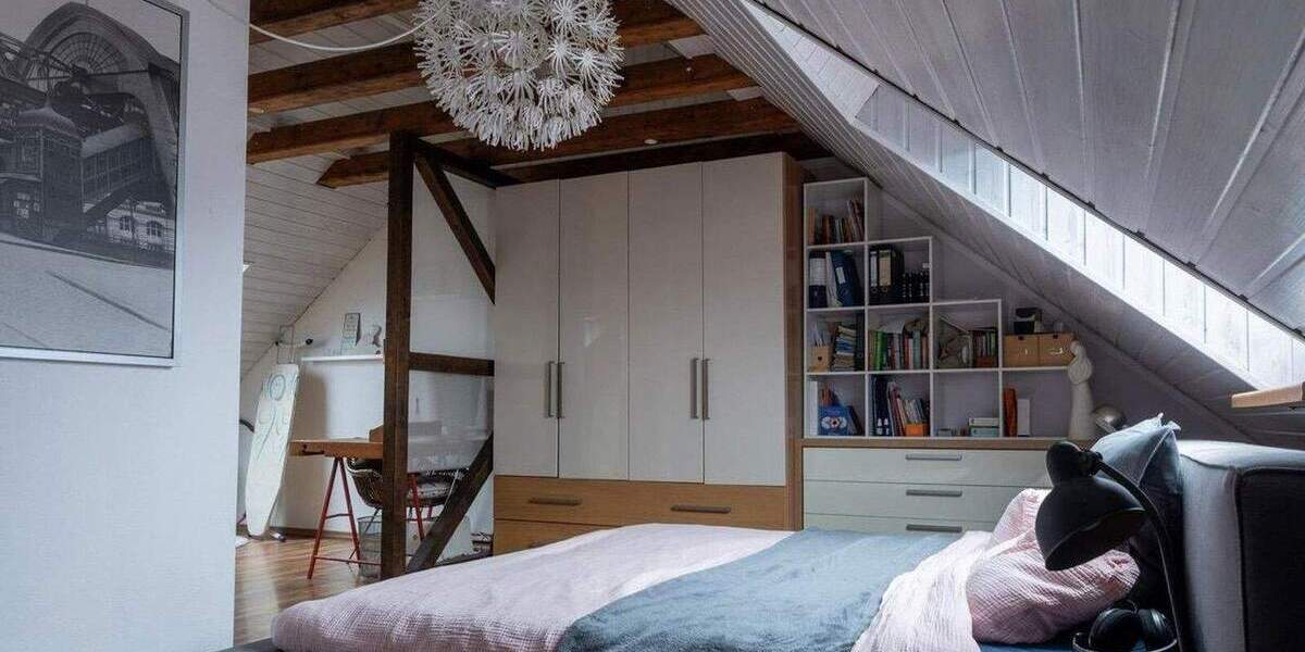 Reihenmittelhaus Wuppertal Elberfeld - 5 Zimmer, 118 m&sup2;, 399.000&euro; | Angebot:23879180