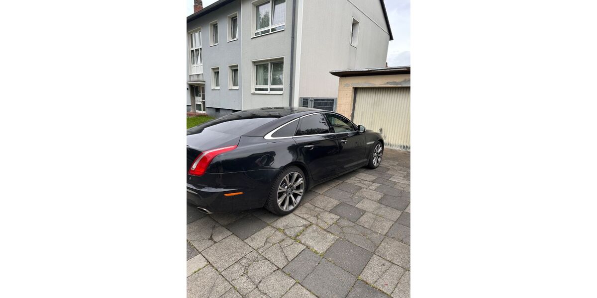 Jaguar XJ 234.000 km 11.650 &euro; Köln 50825