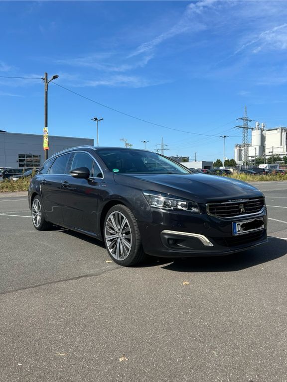 Peugeot 508 170.000 km 8.500 € Düsseldorf 40229