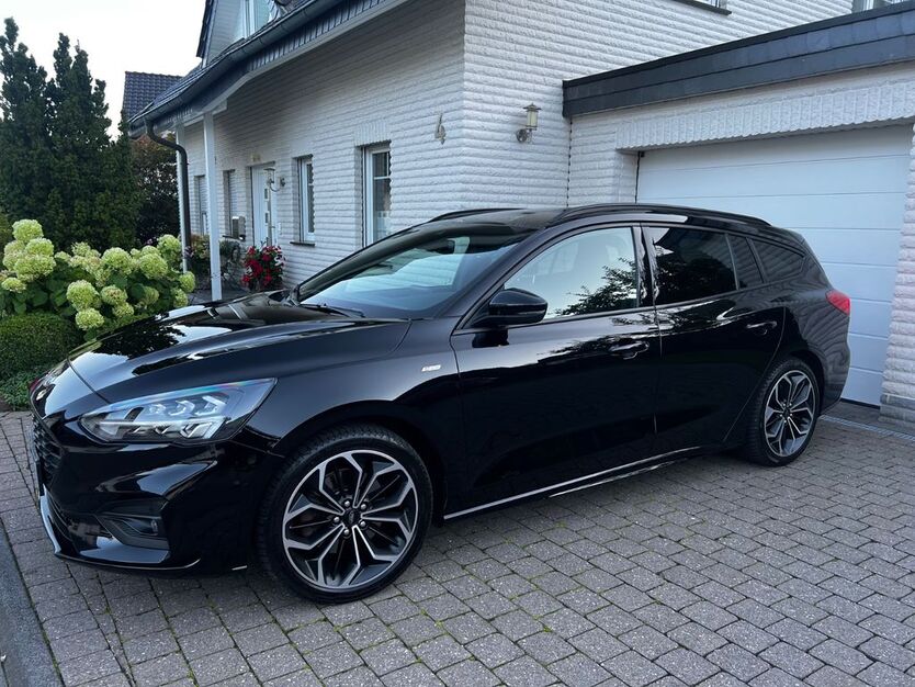 Ford Focus 86.000 km 15.400 € Marienheide 51709