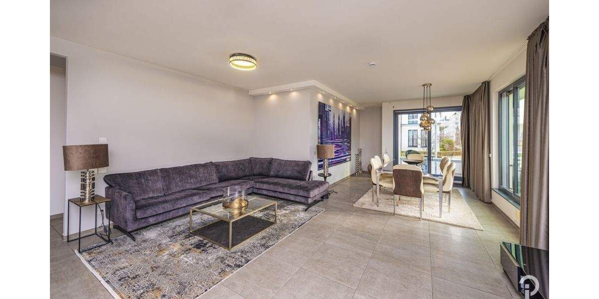 Etagenwohnung Düsseldorf Oberkassel - 3 Zimmer, 130 m&sup2;, 2.900&euro; | Angebot:24808266