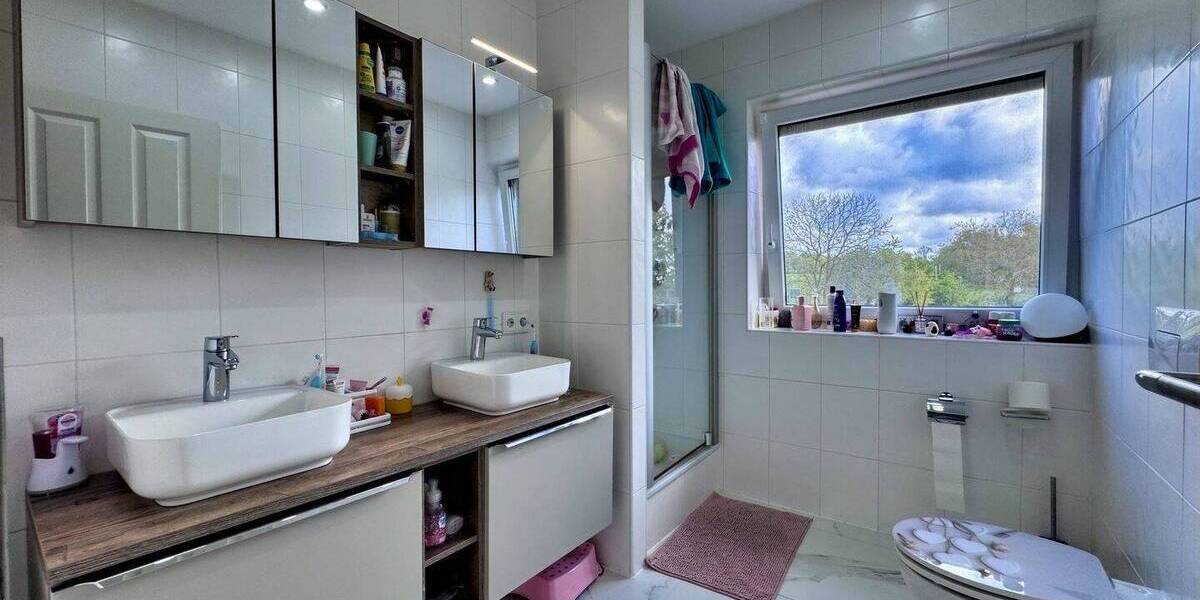 Einfamilienhaus Ratingen Breitscheid - 4 Zimmer, 315 m&sup2;, 1.300.000&euro; | Angebot:26455353