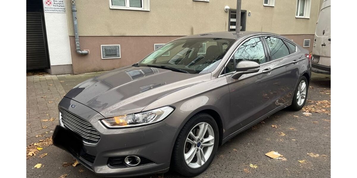 Ford Mondeo 115.000 km 12.400 &euro; Köln 50827