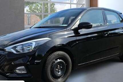 Hyundai i20 71.165 km 12.990 &euro; Hattingen 45525