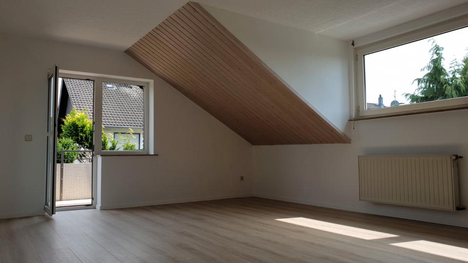 Mehrfamilienhaus, Wohnhaus Leverkusen Bergisch Neukirchen - 9 Zimmer, 270 m&sup2;, 940.000&euro; | Angebot:27022563