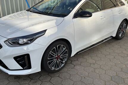 Kia pro ceed / ProCeed 140.000 km 15.300 &euro; Dormagen 41542