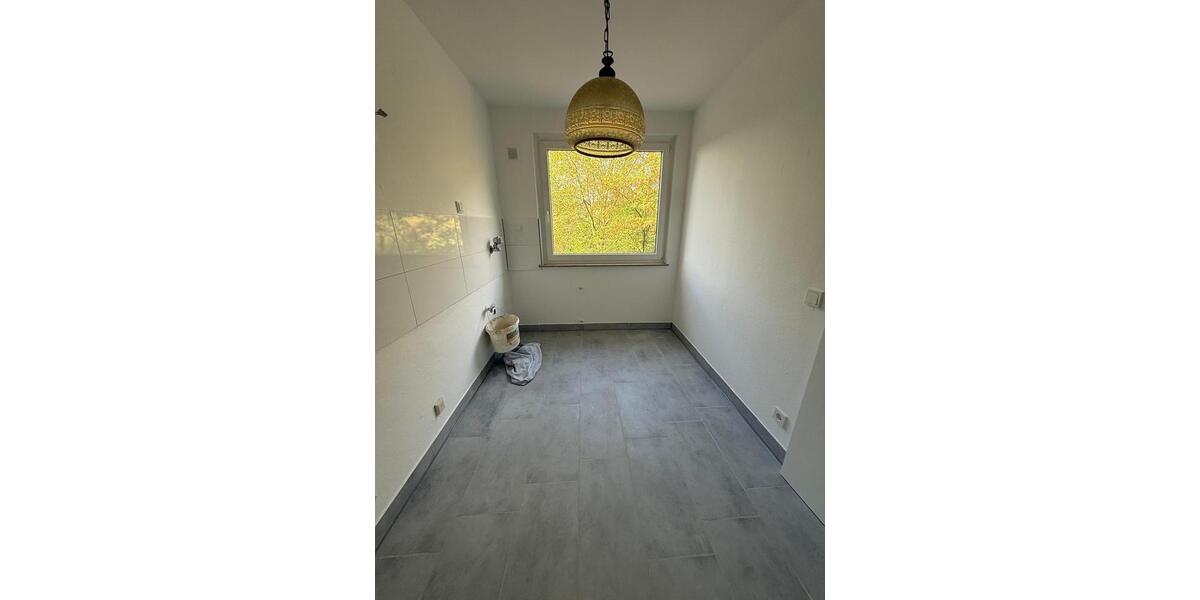 Etagenwohnung Velbert Langenberg - 3 Zimmer, 77 m&sup2;, 1.100&euro; | Angebot:27600464