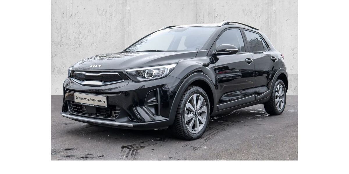 Kia Stonic 24.659 km 16.995 &euro; Köln 50858