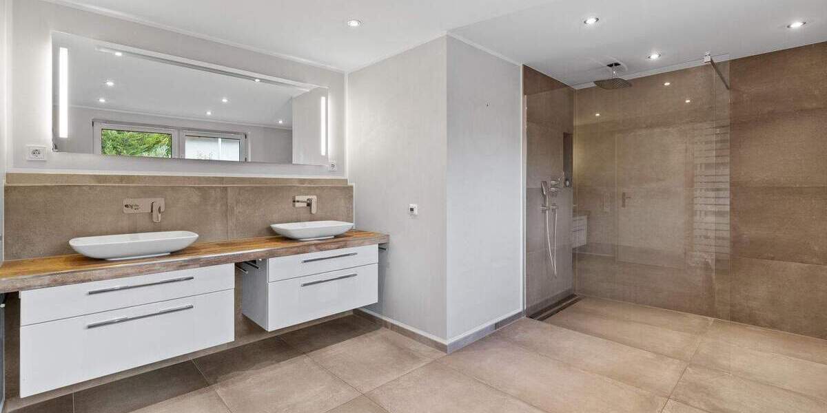 Mehrfamilienhaus, Wohnhaus Langenfeld Wiescheid - 8 Zimmer, 233 m&sup2;, 979.000&euro; | Angebot:23482158