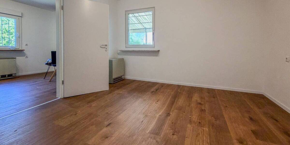 Bungalow Düsseldorf Gerresheim - 3 Zimmer, 52 m&sup2;, 289.000&euro; | Angebot:26595199