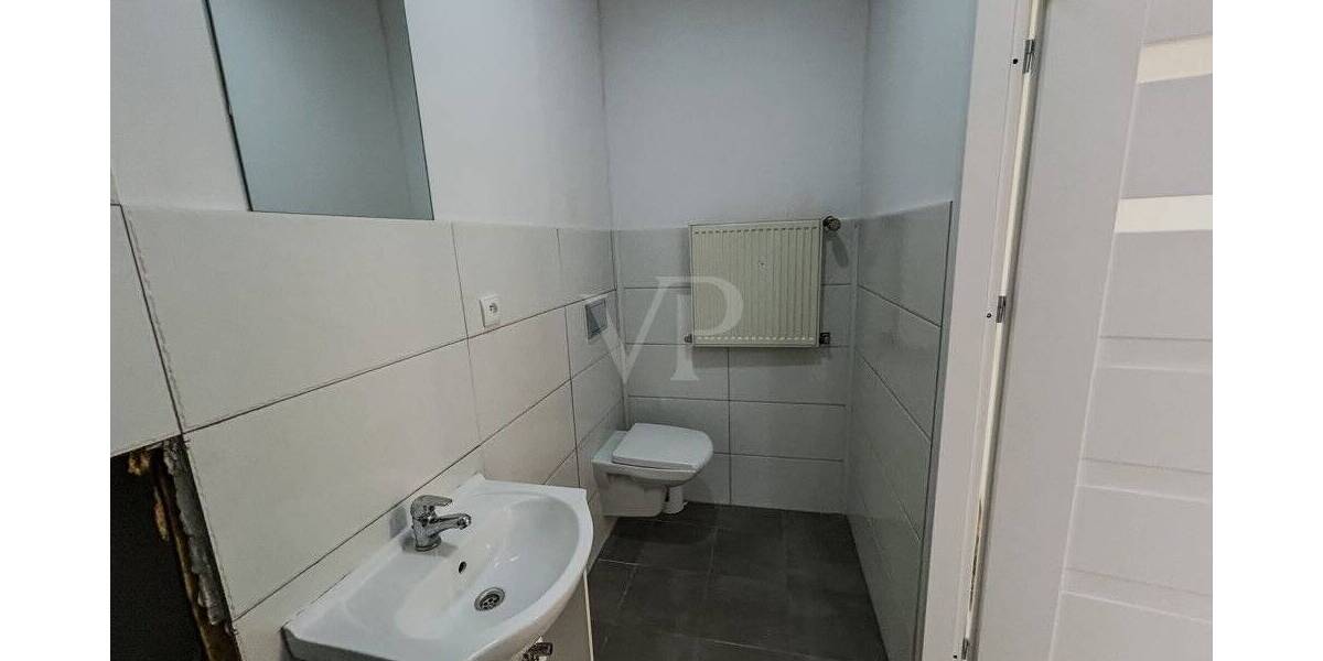 Gewerbeobjekt Velbert Mitte - 4 Zimmer, 148 m&sup2;, 1.200&euro; | Angebot:25733774