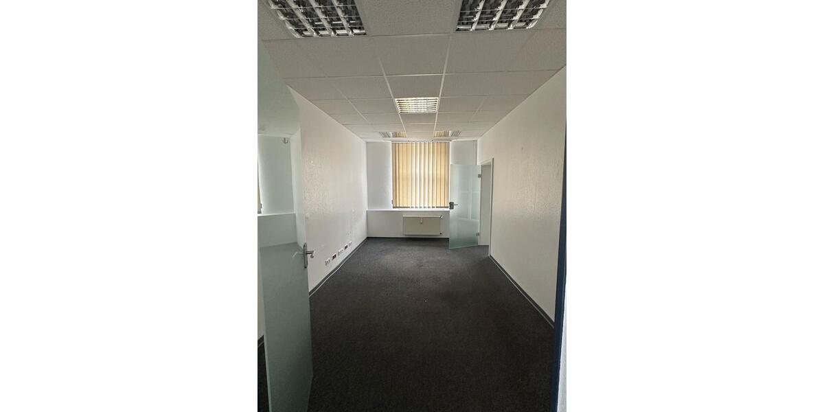 Gewerbeobjekt Halver - 2.250&euro; | Angebot:22260582