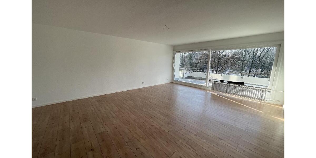 Etagenwohnung Düsseldorf Stadtbezirk 2 - 3 Zimmer, 104 m&sup2;, 1.550&euro; | Angebot:24441641