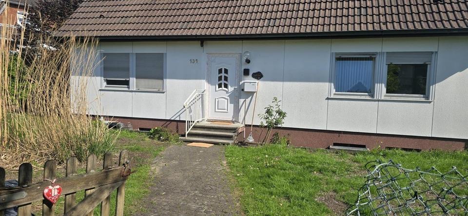 Einfamilienhaus Leverkusen Bergisch Neukirchen - 13 Zimmer, 230 m&sup2;, 5.000&euro; | Angebot:24365167