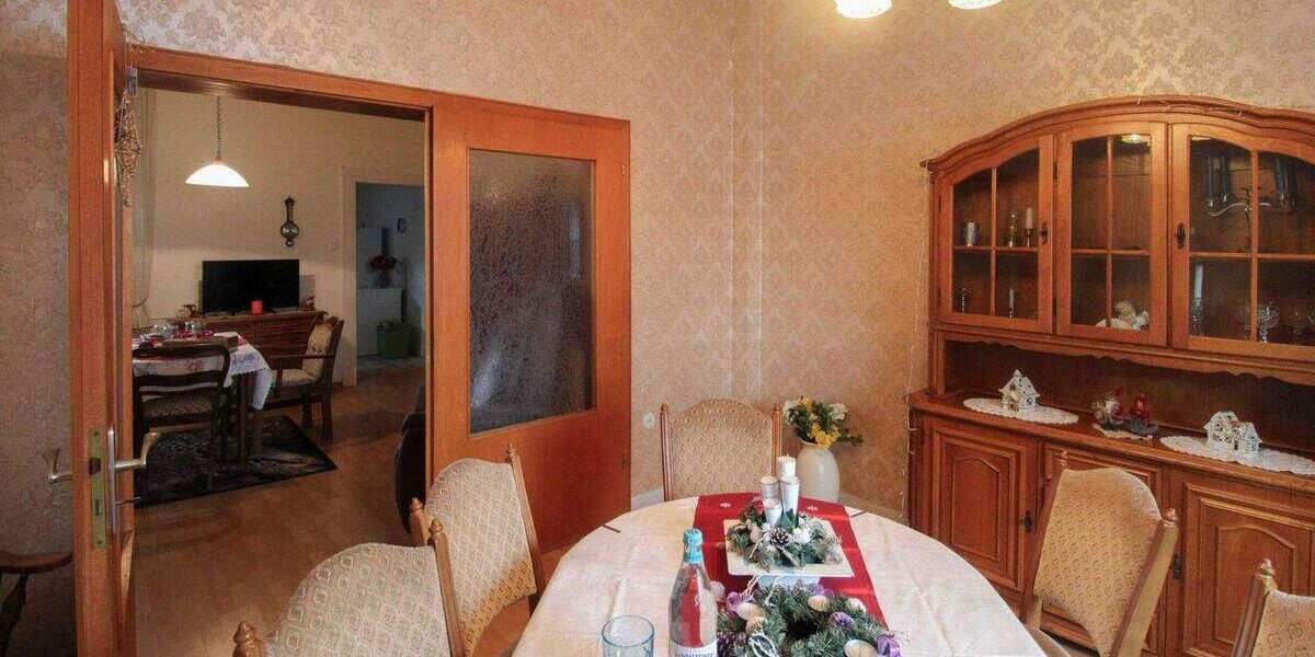 Doppelhaushälfte Dormagen Delrath - 8 Zimmer, 200 m&sup2;, 421.000&euro; | Angebot:24622074