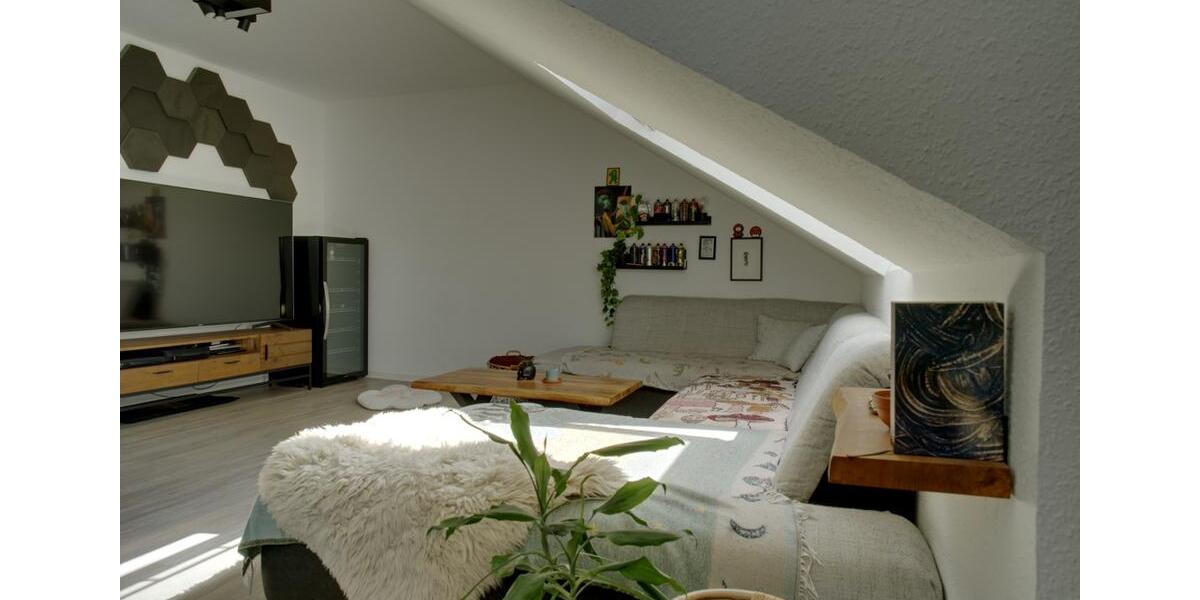 Dachgeschoßwohnung Dormagen - 2 Zimmer, 69 m&sup2;, 760&euro; | Angebot:26423181