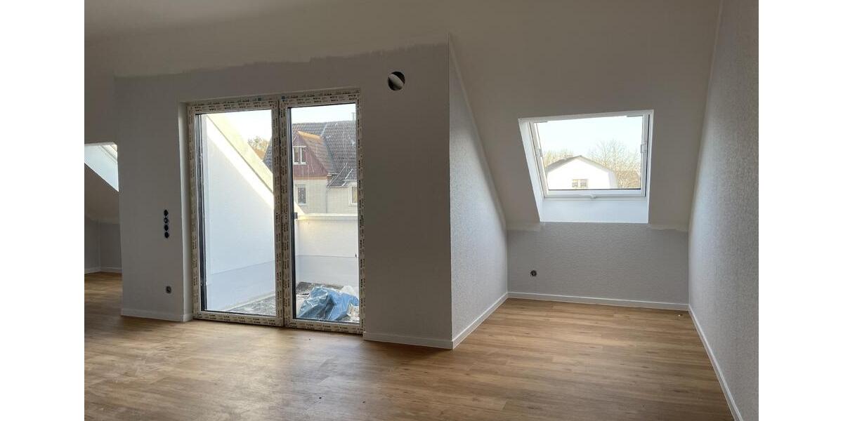 Dachgeschoßwohnung Leverkusen Schlebusch - 3 Zimmer, 83 m&sup2;, 1.370&euro; | Angebot:25407799