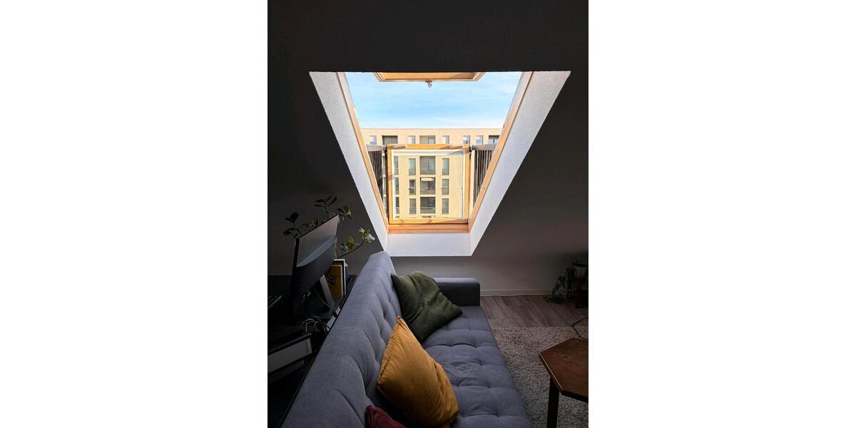 Dachgeschoßwohnung Köln Kalk - 1 Zimmer, 37 m&sup2;, 725&euro; | Angebot:24876511