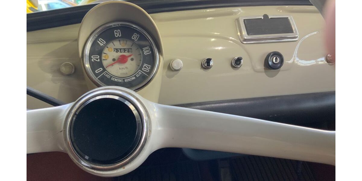 Fiat 500 111.111 km 13.990 &euro; Düsseldorf 40591